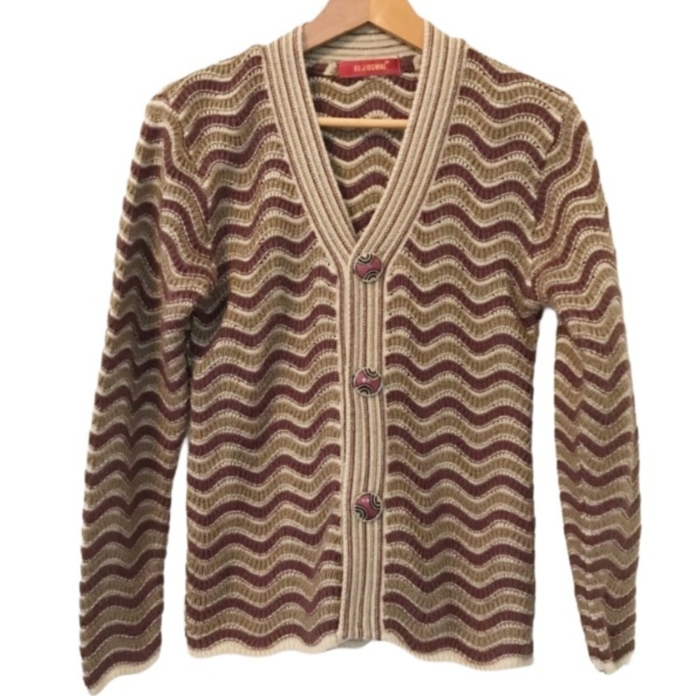 Vintage Women’s button close cardigan small
